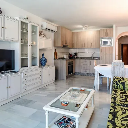 Bajamar Burriana Nerja