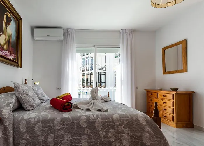 Bajamar Burriana * Nerja